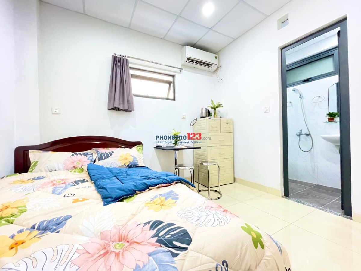 Phòng trọ giá rẻ có thang máy đầy đủ nội thất