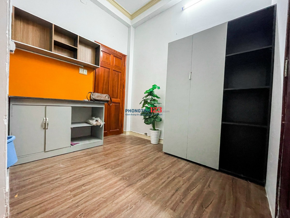 Cho thuê căn hộ 2 phòng ngủ riêng biệt giá rẻ