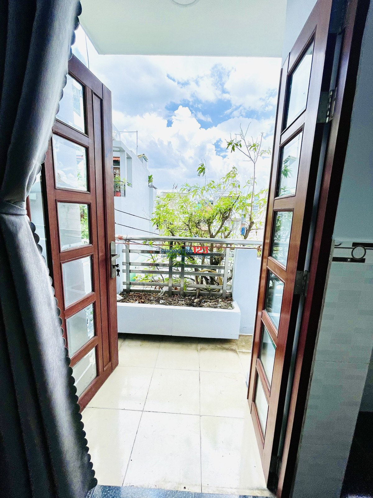 Căn Hộ 1PN Full Nội Thất Ban Công Ngay Lý Thường Kiệt vs Bắc Hải Q10