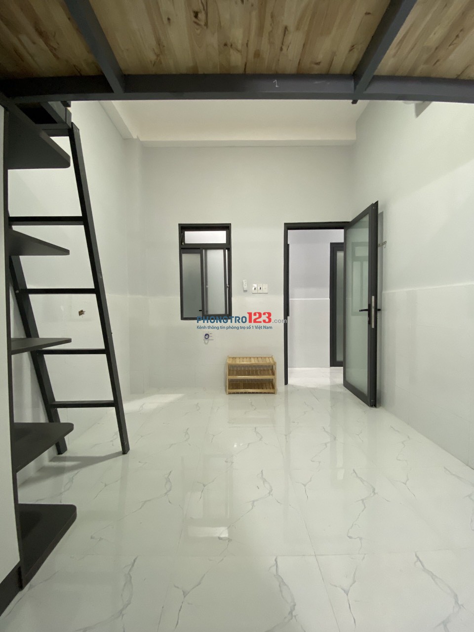 duplex sạch sẽ gần đại học văn hiến