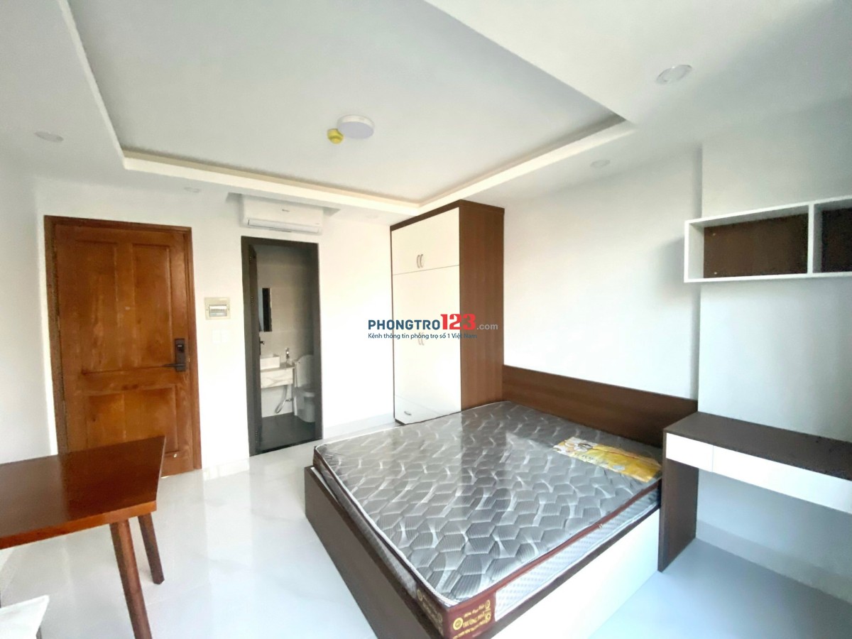 Khai trương căn hộ full nội thất - không tính phí dịch vụ
