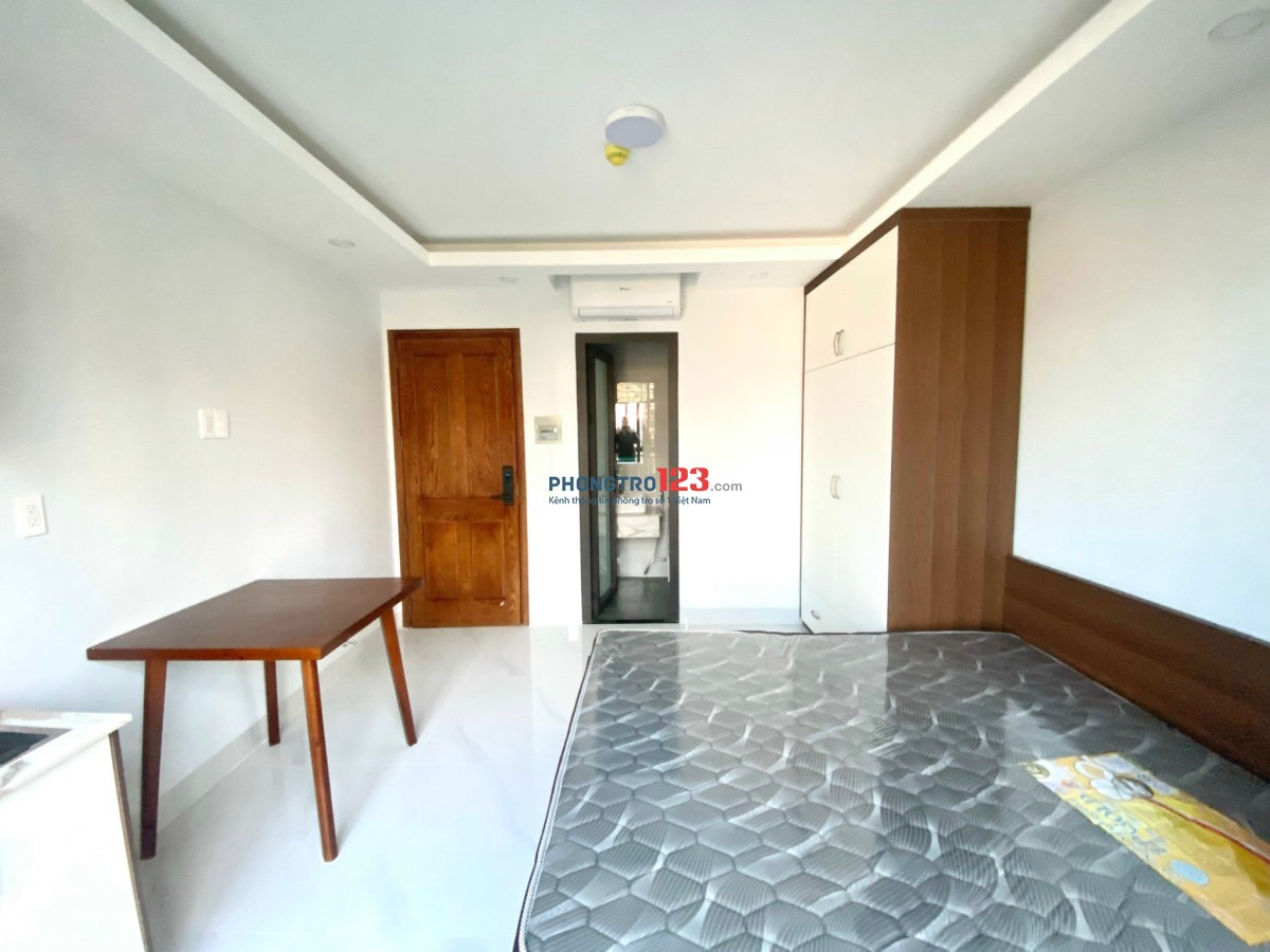 Khai trương căn hộ full nội thất - không tính phí dịch vụ