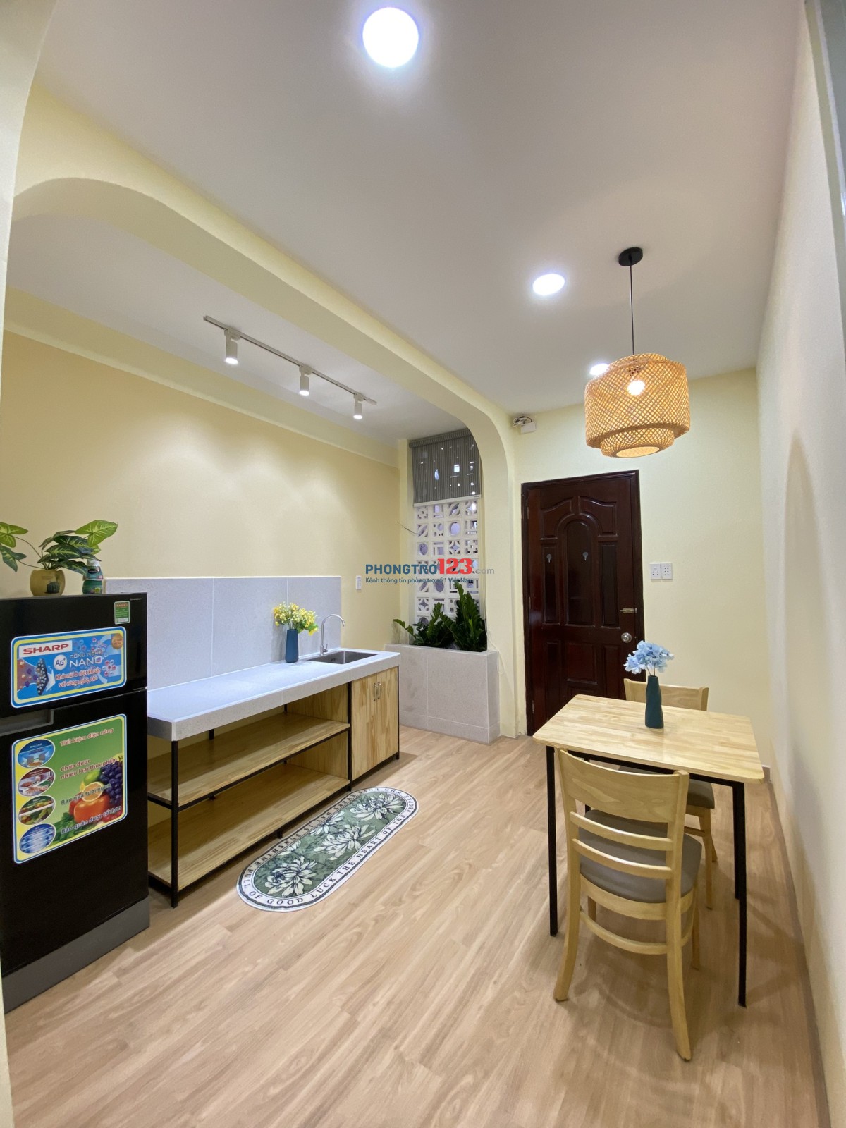 HOT Siêu Phẩm 1 Phòng Ngủ Đầy Đủ Tiện Nghi Gía Siêu Hạt Dẻ