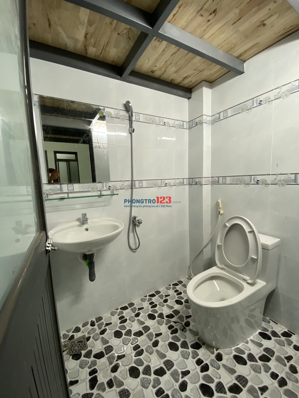 duplex sạch sẽ gần đại học văn hiến