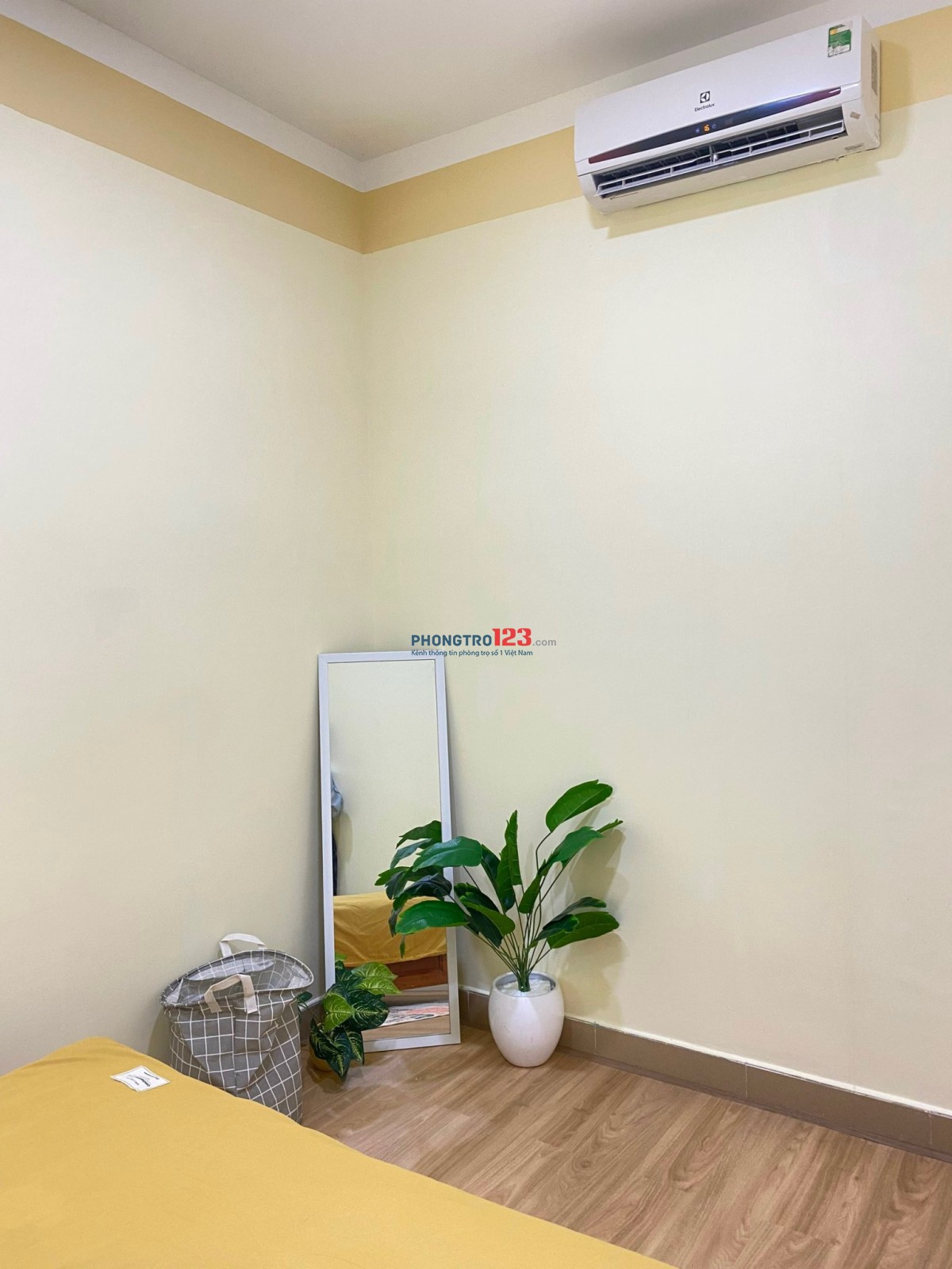 HOT Siêu Phẩm 1 Phòng Ngủ Đầy Đủ Tiện Nghi Gía Siêu Hạt Dẻ