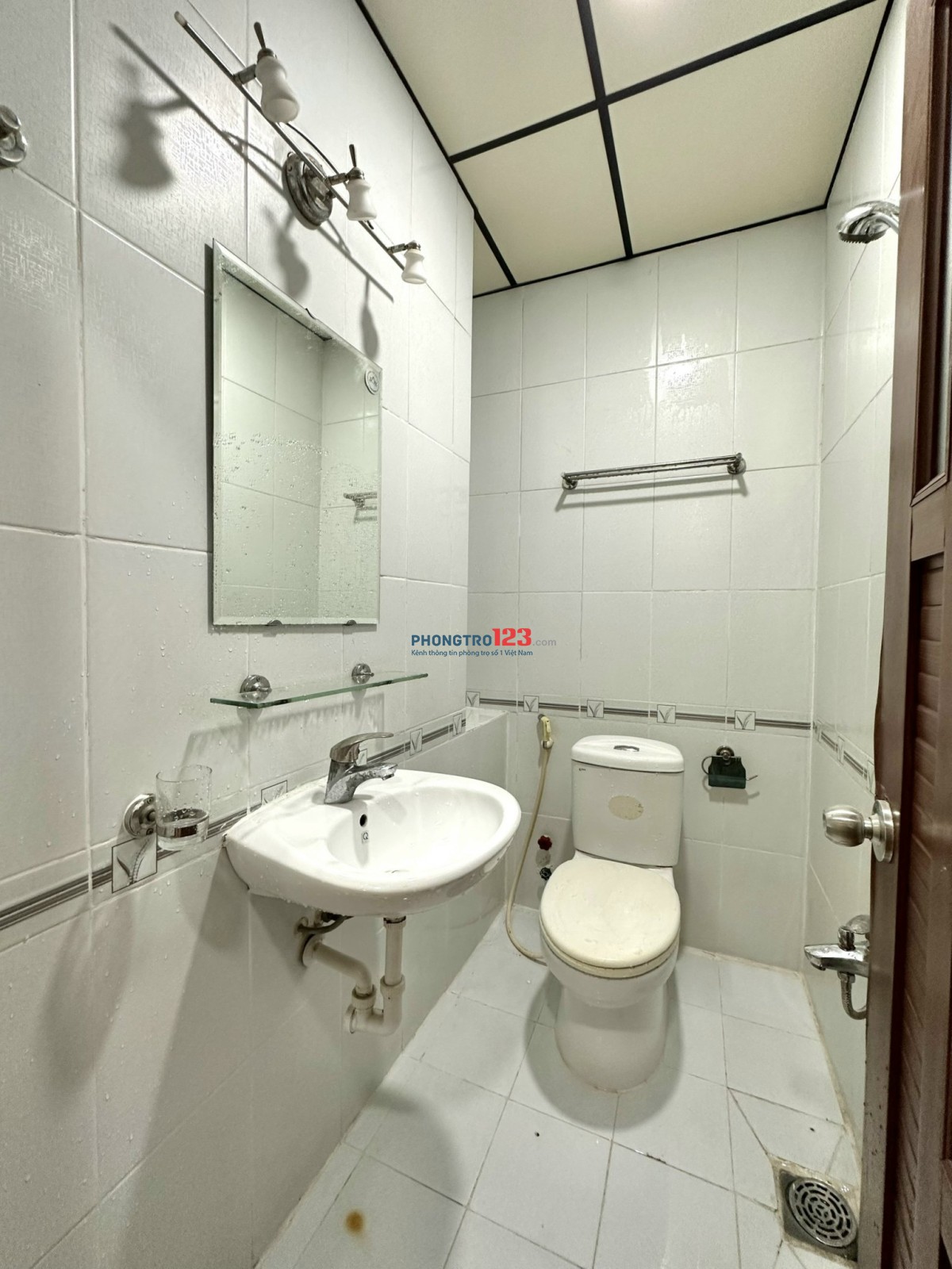 Phòng giá siêu tốt Nguyễn Trãi 3p Bùi Viện quận 1
