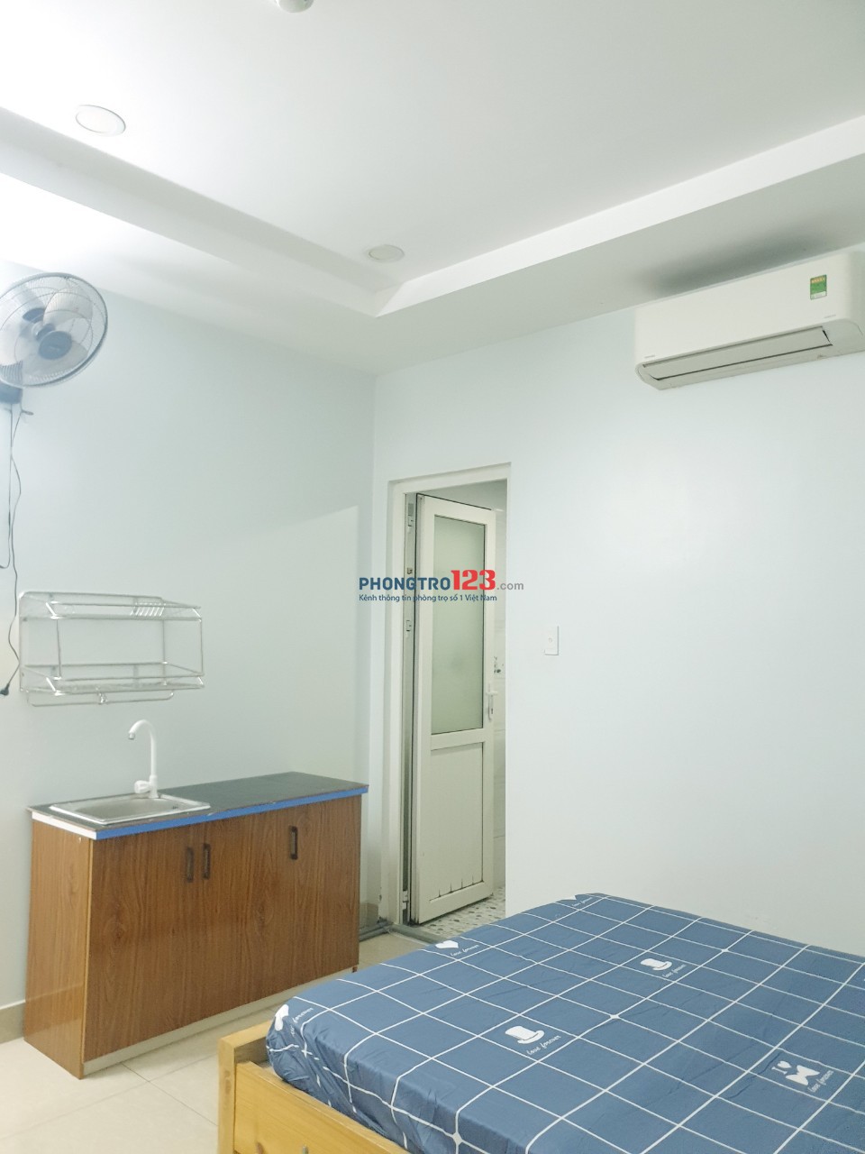 Căn Hộ Dịch Vụ Full Nội Thất 35m2 Giá Rẻ đường Âu Cơ Quận Tân Phú