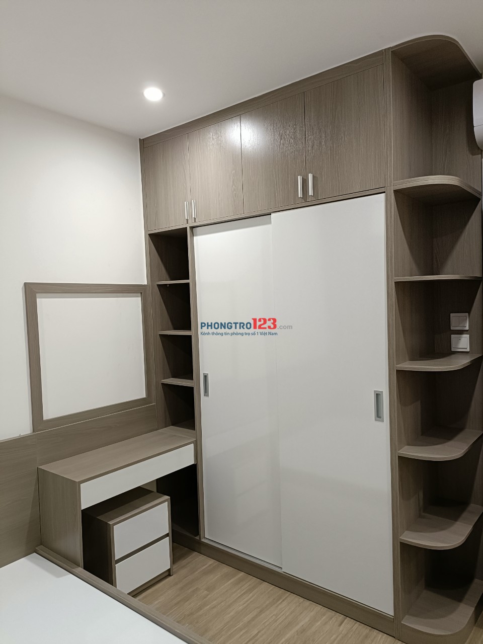 Cho Thuê Căn hộ 2PN+ GIÁ 10TR TẠI VINHOMES GRAND PARK 85m2