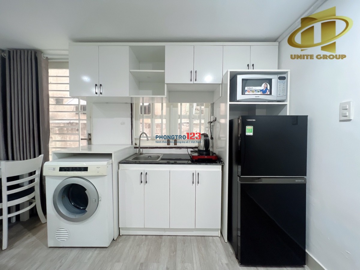 2PN_BANCONG_FULL NT ngay mặt tiền Võ Thị Sáu,Q3