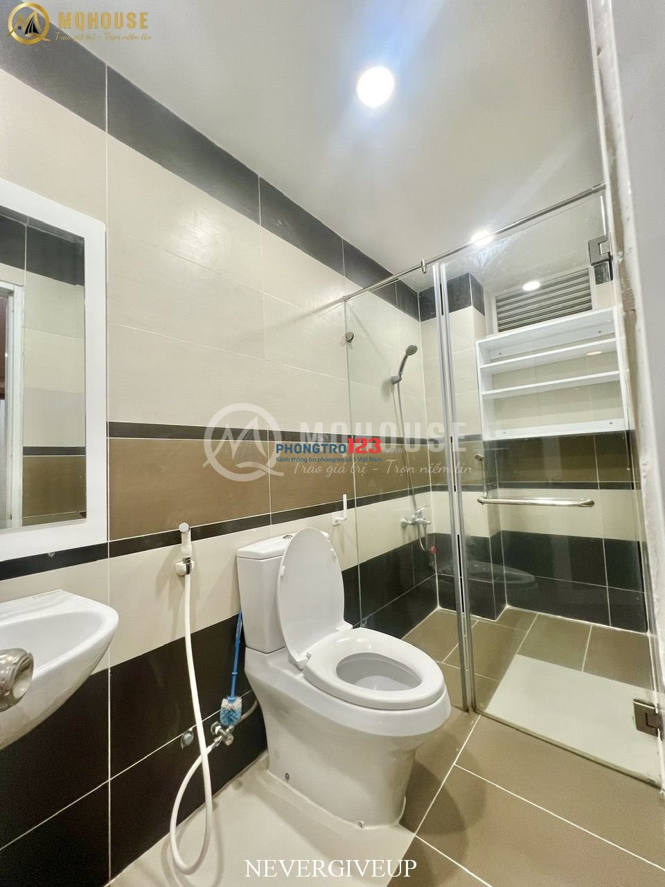 Khai Trương CHDV Full Nội Thất Cao Cấp, Ban Công, Hầm Xe, Tháng Máy, Hẻm An Ninh - gần Cầu Thị Nghè