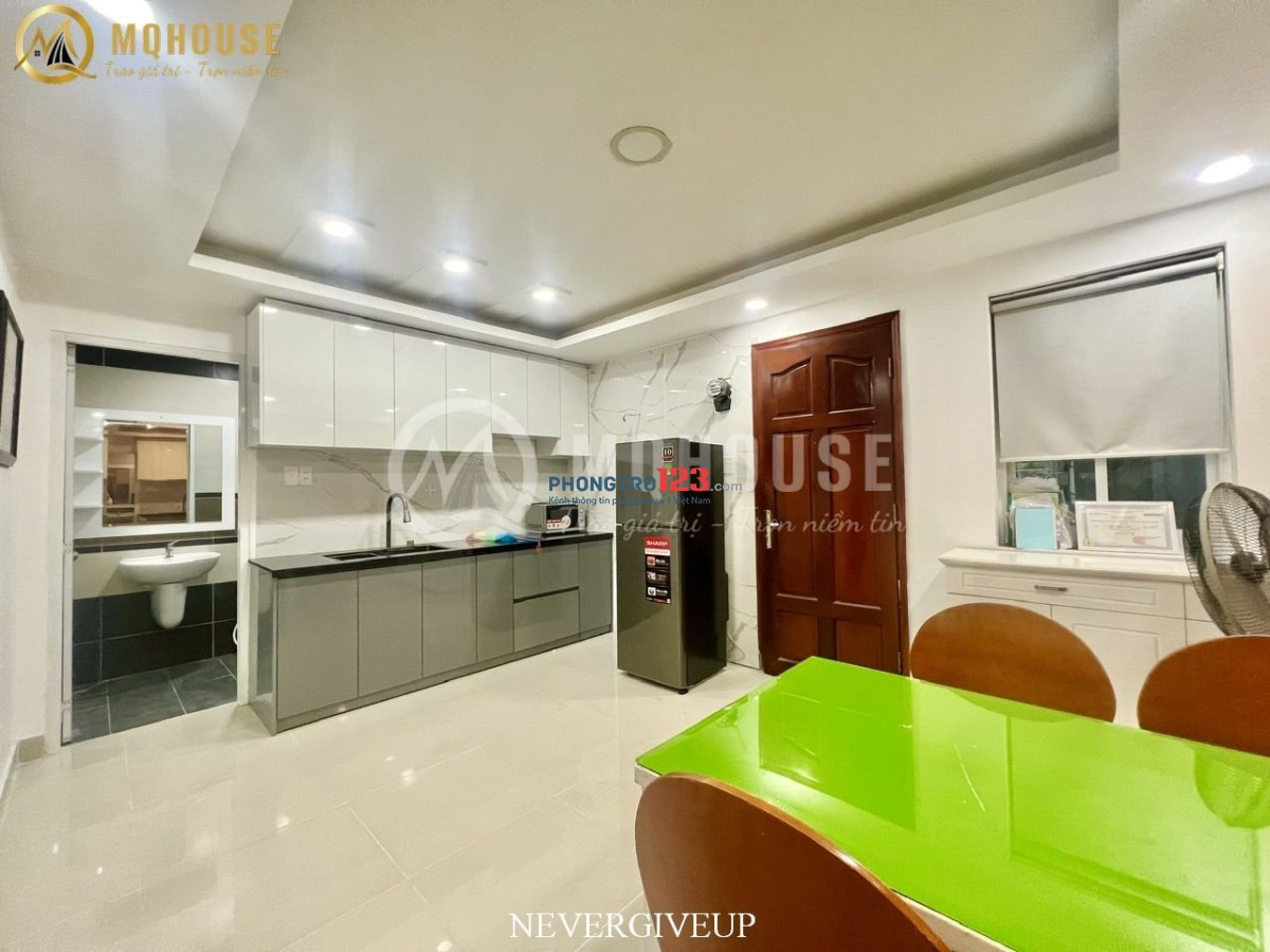 Khai Trương CHDV Full Nội Thất Cao Cấp, Ban Công, Hầm Xe, Tháng Máy, Hẻm An Ninh - gần Cầu Thị Nghè