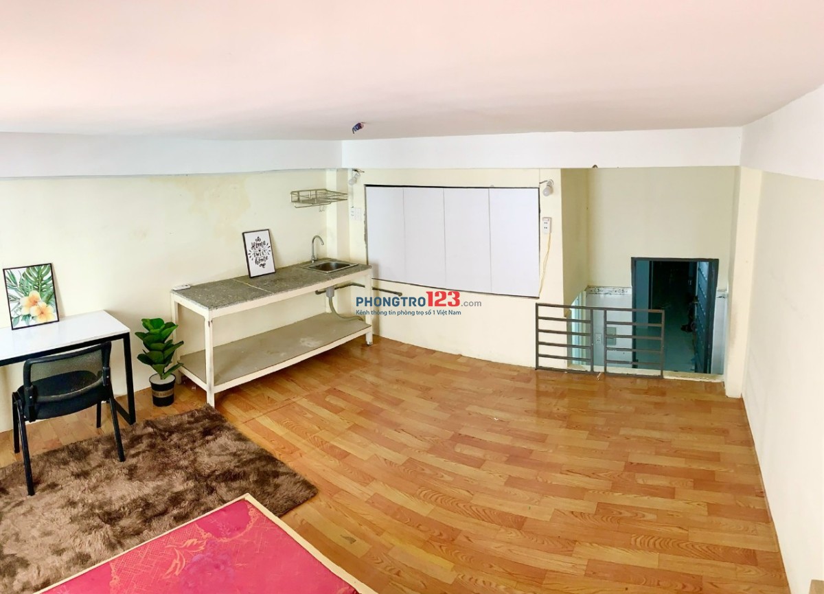 PHÒNG CỬA SỔ ĐỐI DIỆN E-TOWN CỘNG HÒA, FULL NỘI THẤT