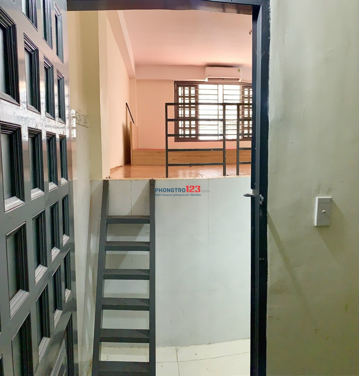 PHÒNG CỬA SỔ ĐỐI DIỆN E-TOWN CỘNG HÒA, FULL NỘI THẤT
