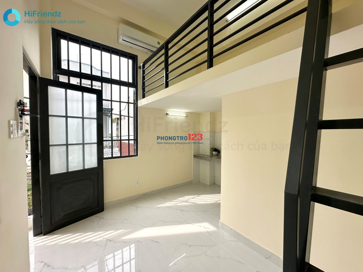 Duplex ngay XLHN - gần làng đại học, suối tiên, bệnh viện ung bướu