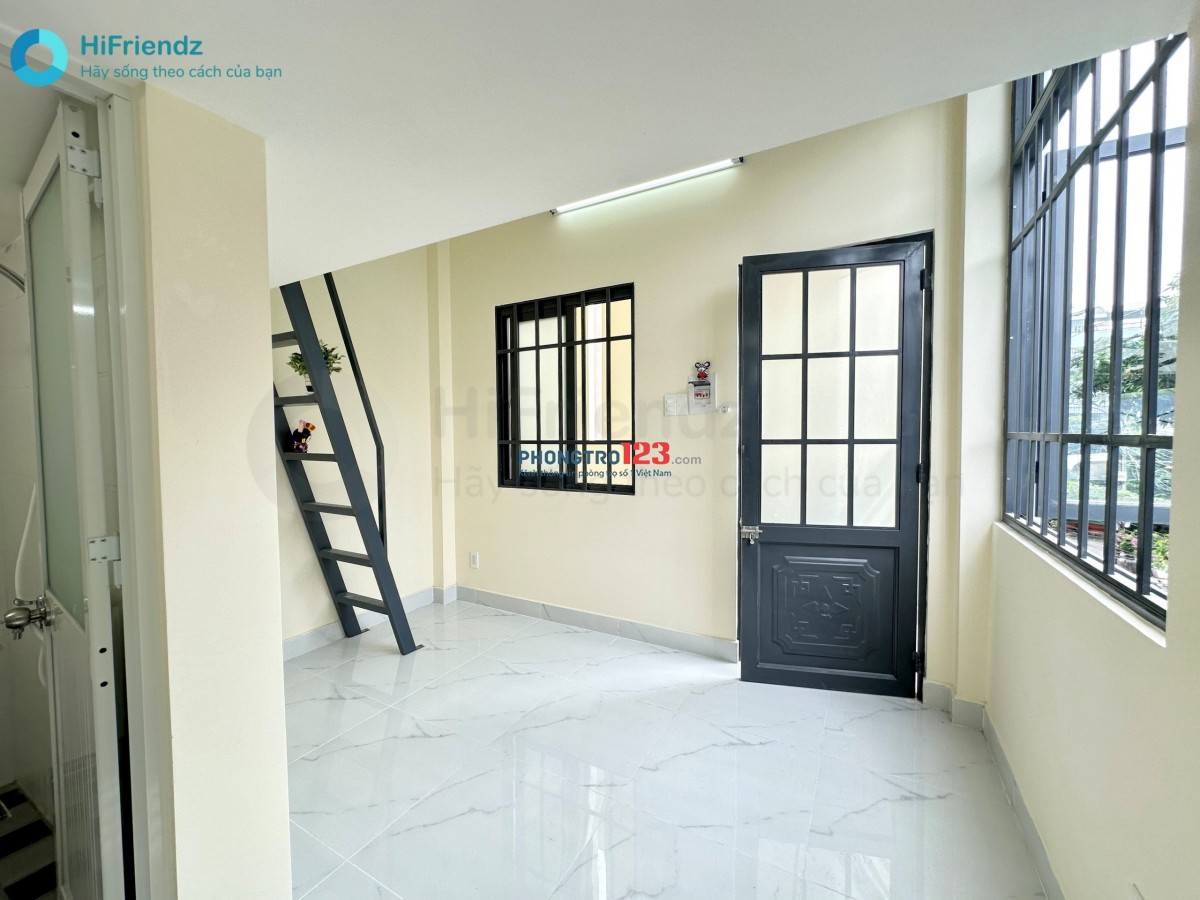 Duplex ngay XLHN - gần làng đại học, suối tiên, bệnh viện ung bướu