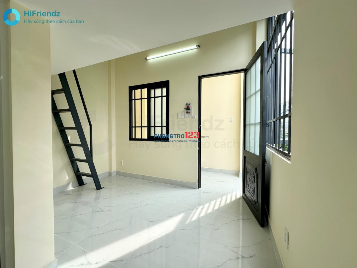 Duplex ngay XLHN - gần làng đại học, suối tiên, bệnh viện ung bướu