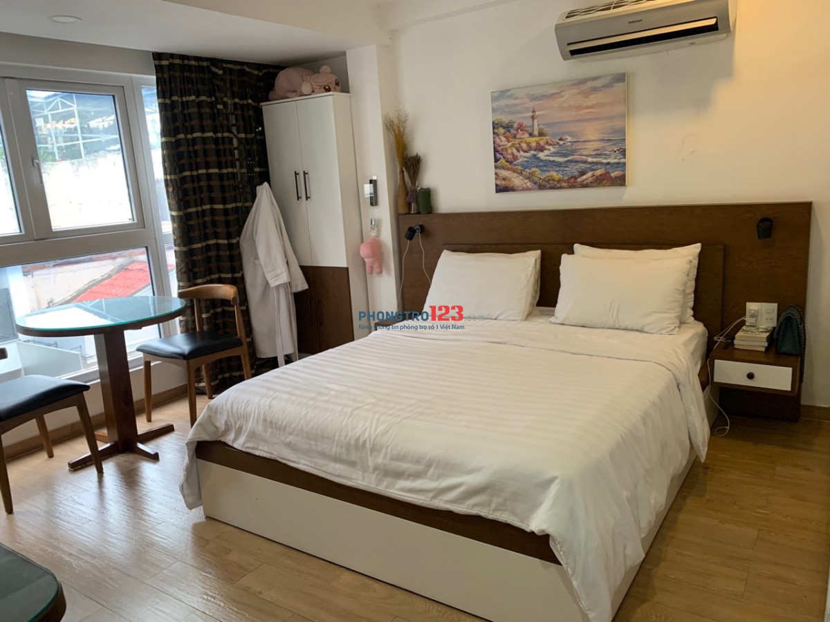 Cần nữ ở ghép tại trung tâm Q1