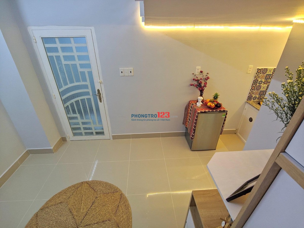 Cho thuê Duplex Full nội thất ngay Nguyễn Văn Đậu, Bình Thạnh cạnh Văn Lang Cs2