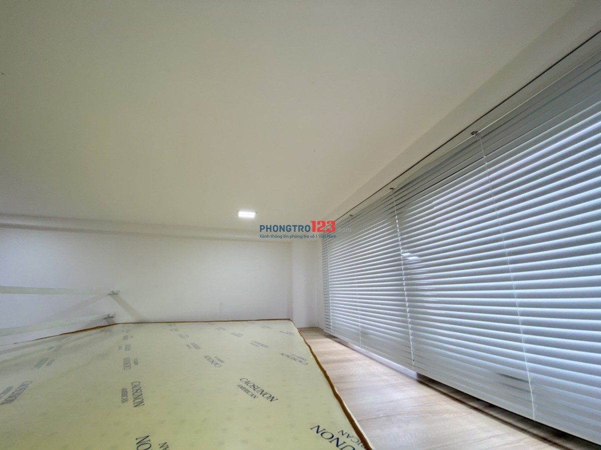 Duplex full nội thất, cách ngã tư Thủ Đức tầm 5p, gần ĐH UFM, CĐ Công Thương, CĐKTĐN, Sư phạm Kỹ thuật