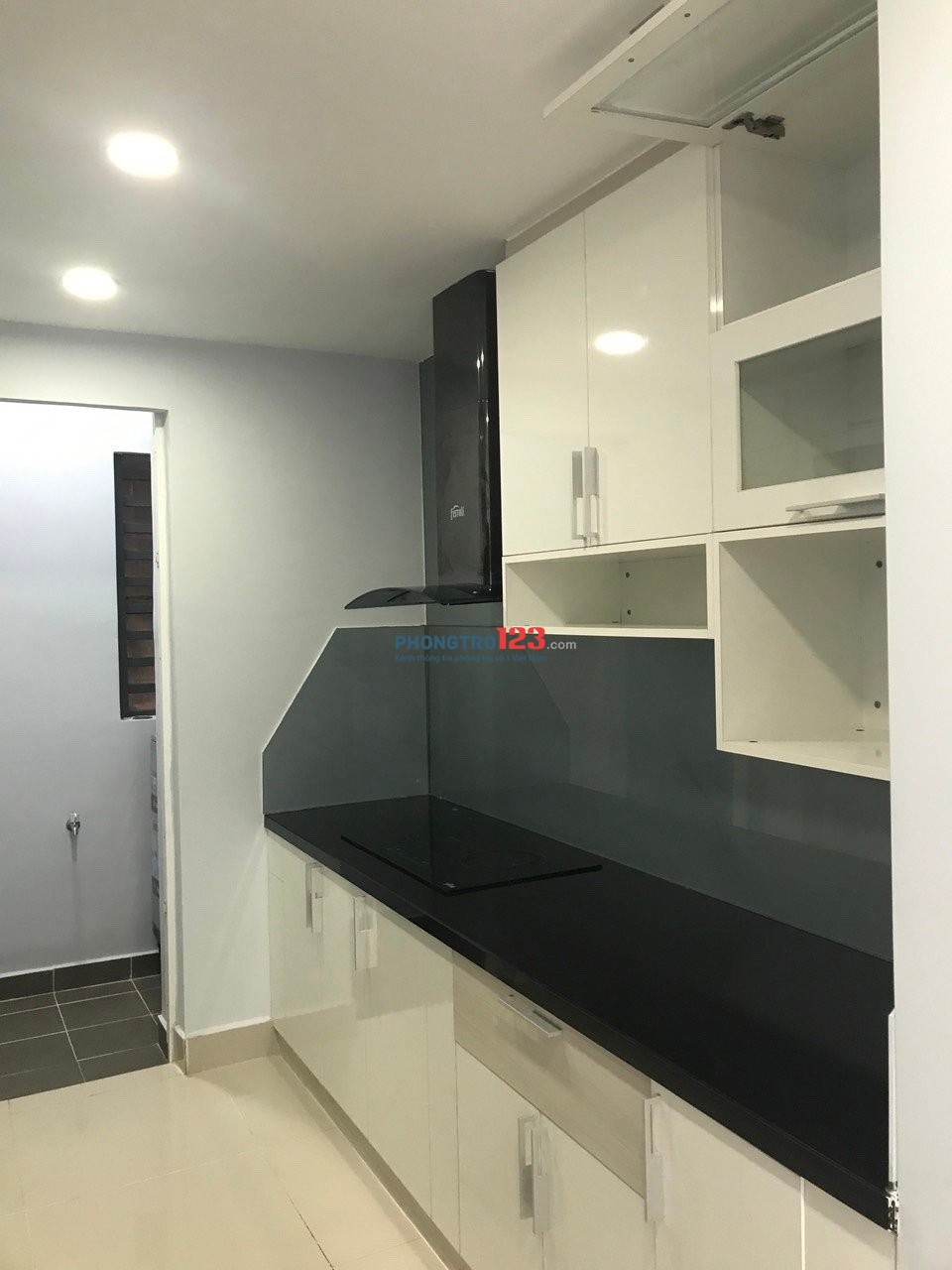 Share 1 phòng Master có Ban công trong căn CC 3PN Q7 The Park Residence | Full tiện ích