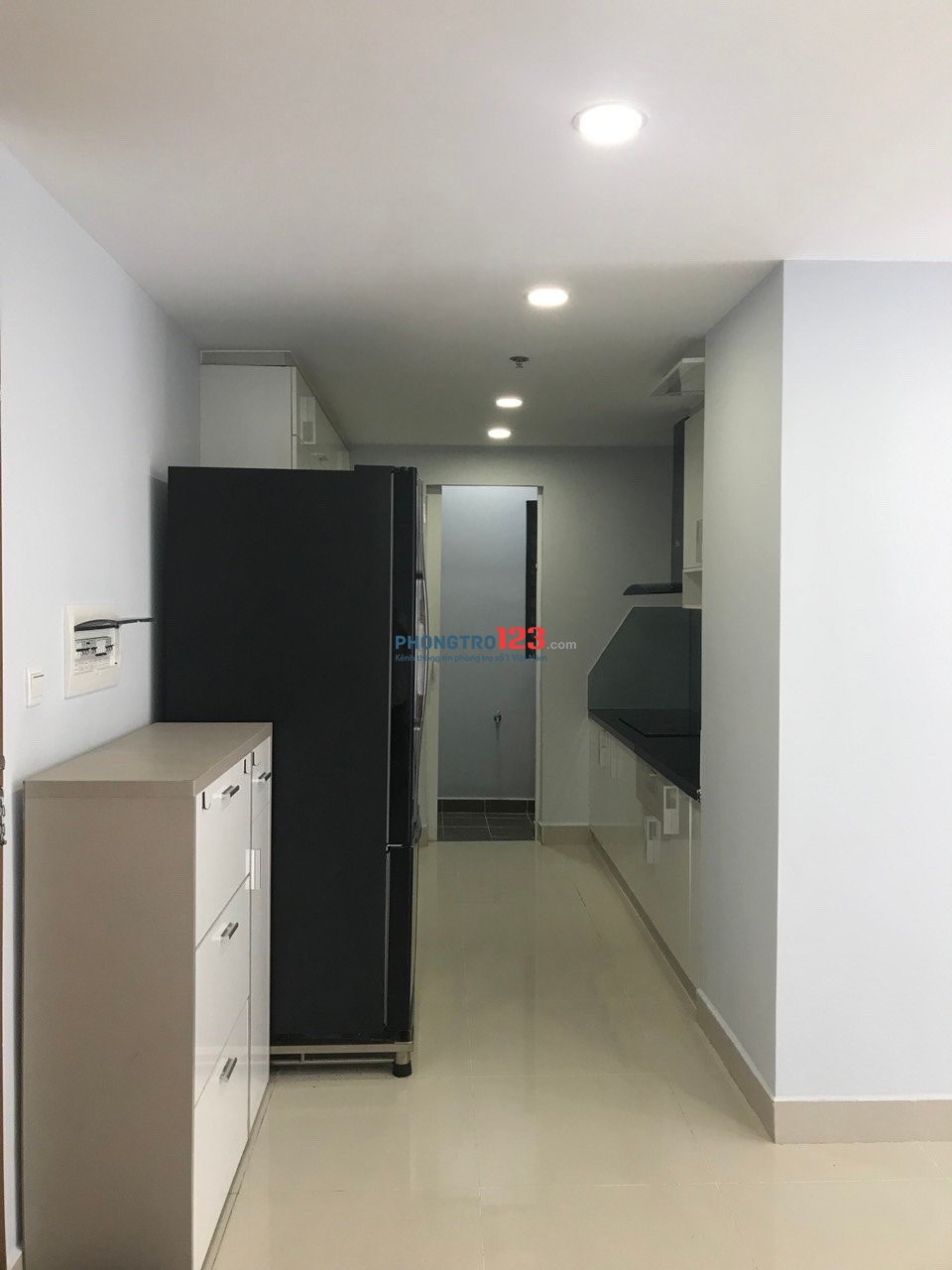 Share 1 phòng Master có Ban công trong căn CC 3PN Q7 The Park Residence | Full tiện ích