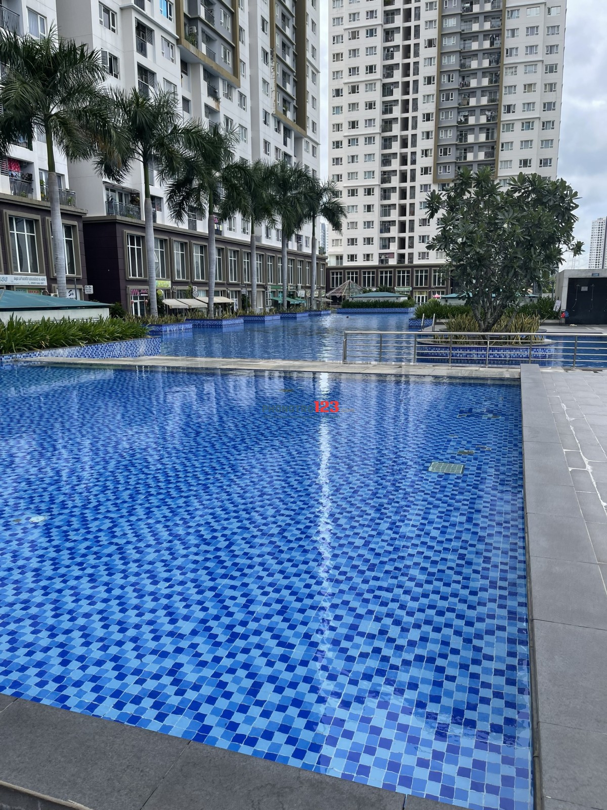 Share 1 phòng Master có Ban công trong căn CC 3PN Q7 The Park Residence | Full tiện ích