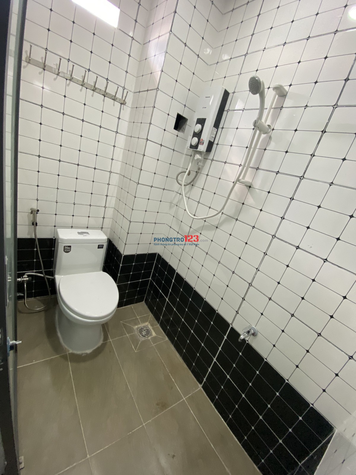CHÍNH CHỦ cho thuê gấp phòng Full NT, thang máy tại khu K300, Tân Bình, giá học sinh, sinh viên.