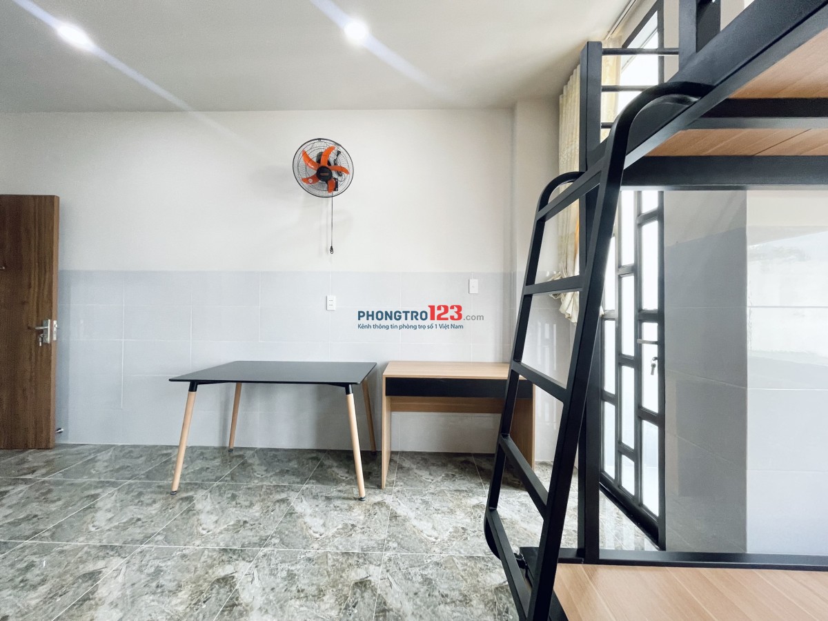 Studio mới 100% ngay gần khu CNC, FPT, ĐH UFM, HUTECH,…