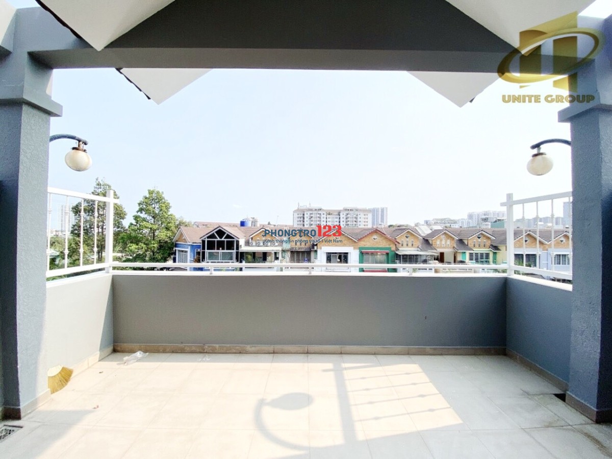 Căn hộ Full nội thất có bancon gần Phú Mỹ Hưng Quận 7