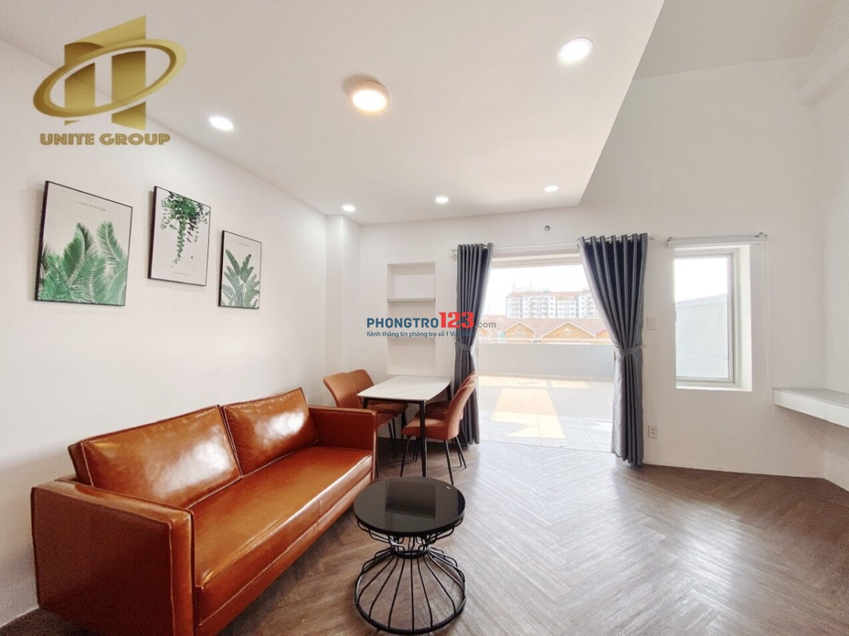Căn hộ Full nội thất có bancon gần Phú Mỹ Hưng Quận 7