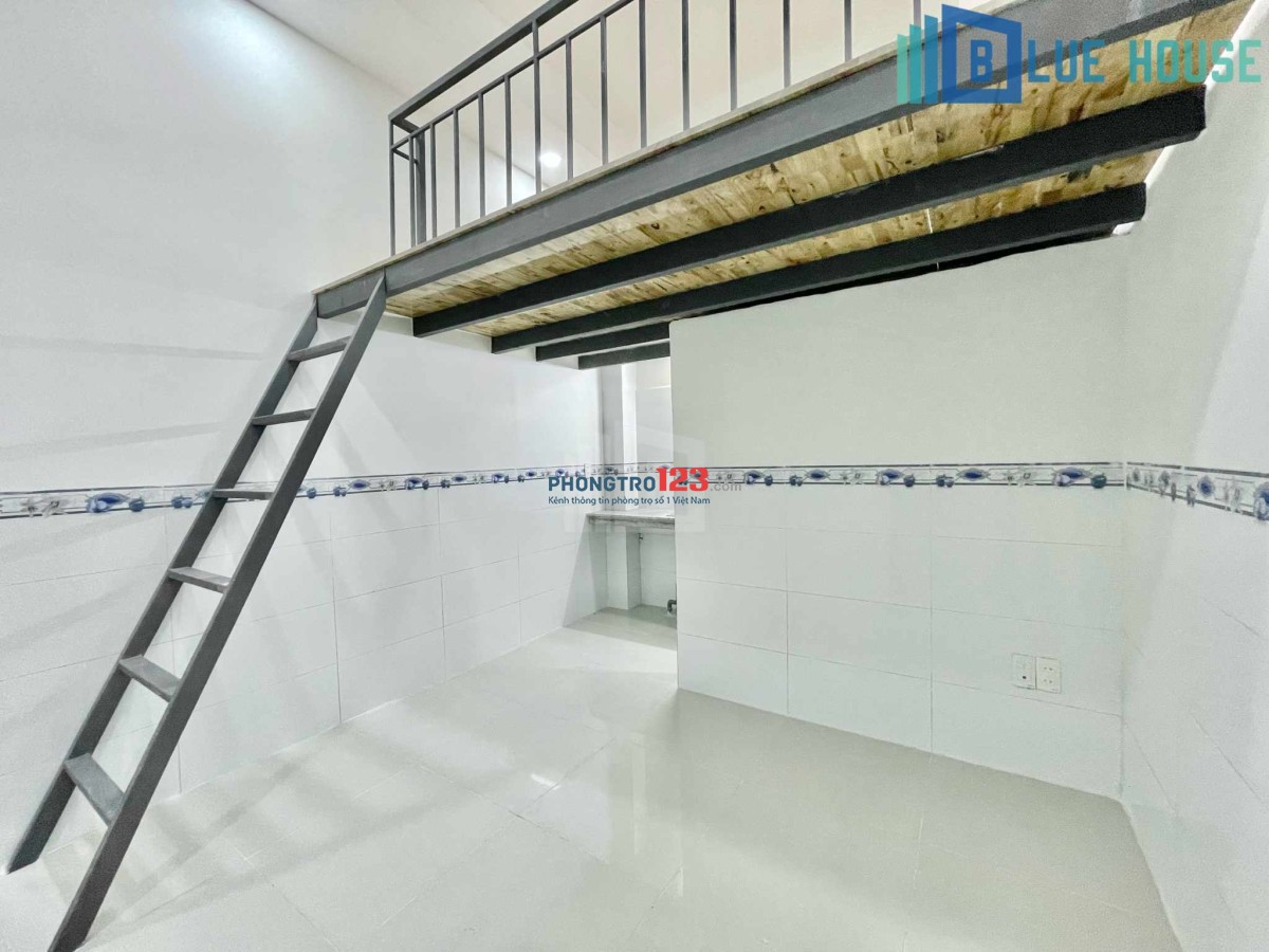 Khai trương duplex SV ngay cổng sau Đại học Công Thương - Lê Trọng Tấn