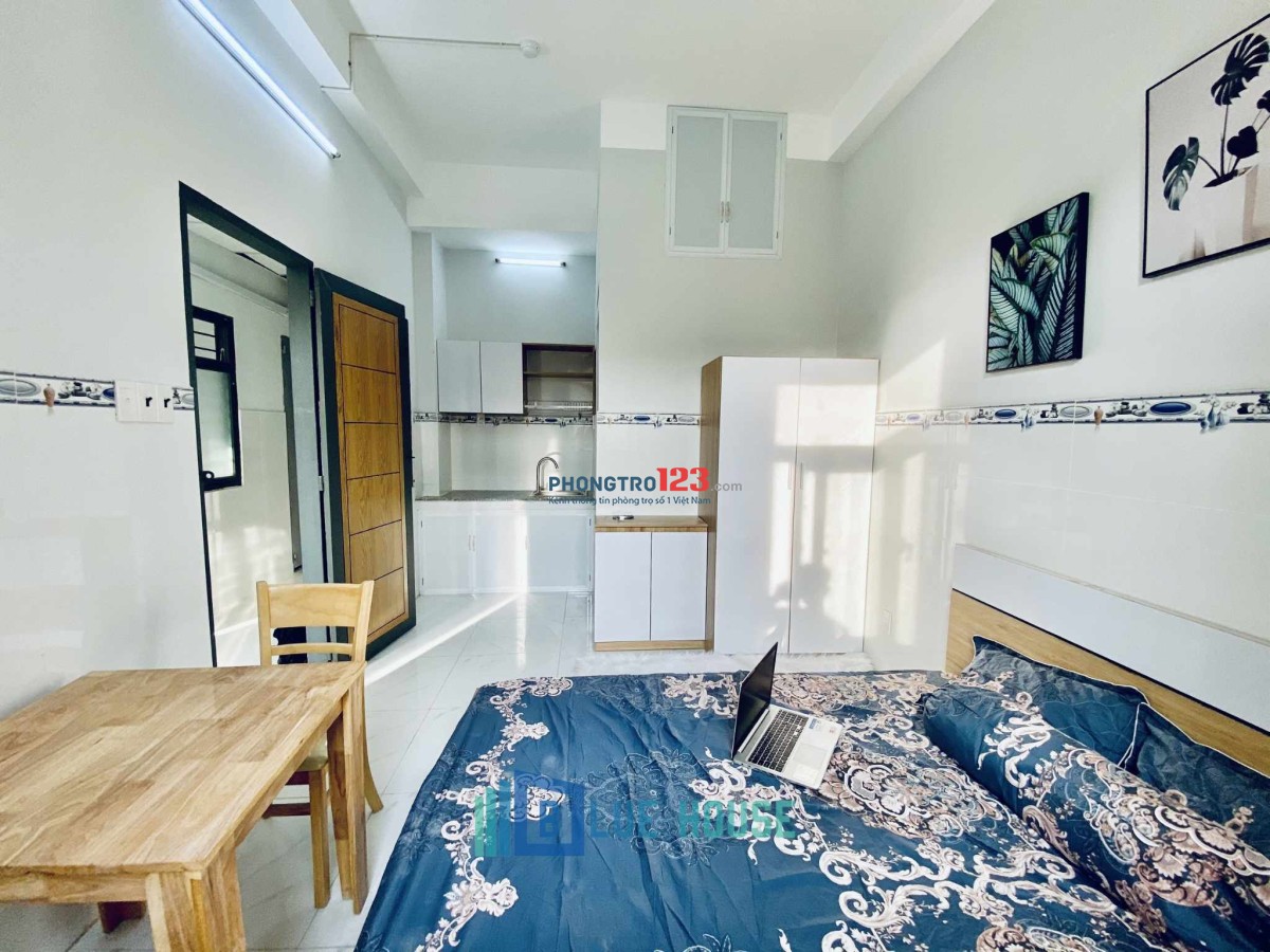 Studio + duplex full nội thất ngay Etown, cầu vượt Hoàng Hoa Thám, Đồng Xoài, Bình Giã