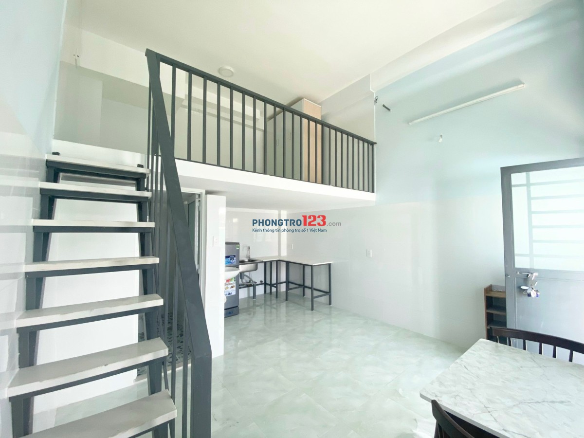 Trống Duplex Mới 100% Full Nội Thất Cửa Sổ Thoáng Gió Bao Ánh Sáng Tự Nhiên