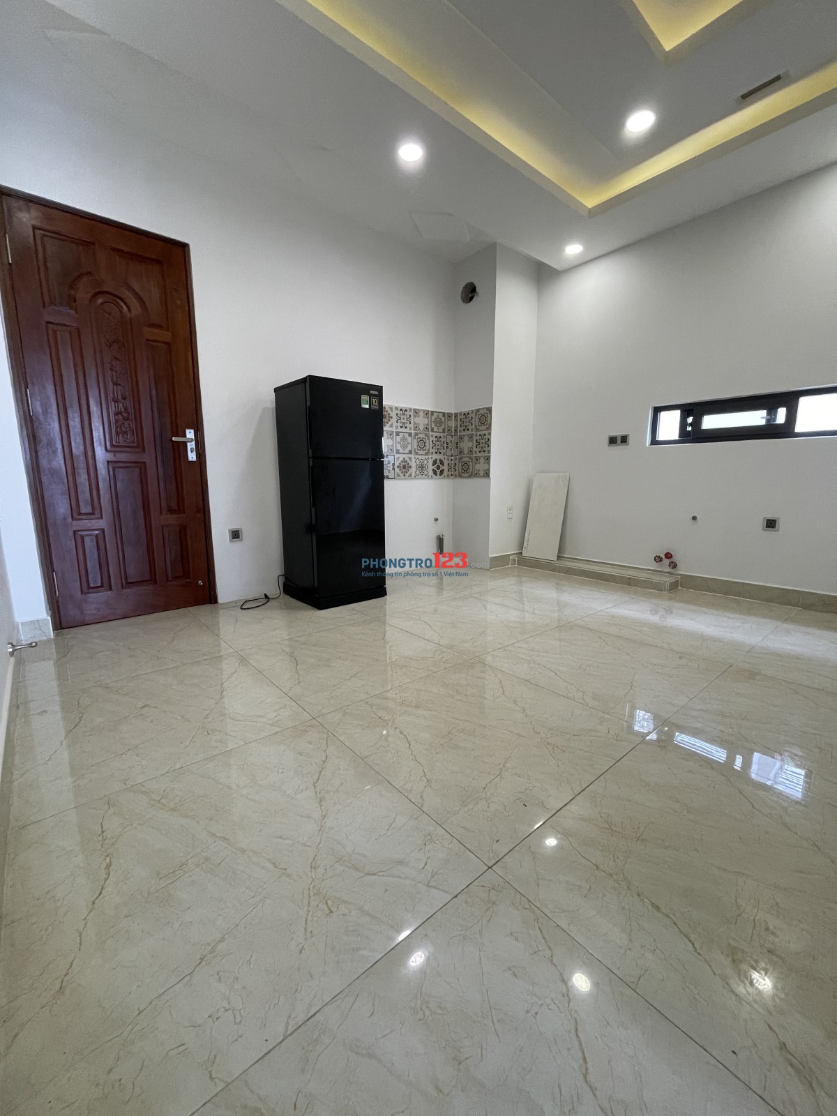Phòng Ban Công VIEW Siêu Đẹp - Full Nội Thất, Trung Tâm Q.Tân Bình