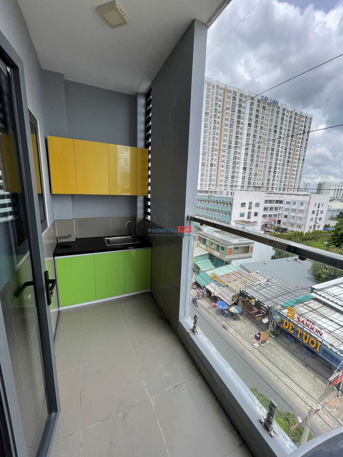 Phòng Ban Công VIEW Siêu Đẹp - Full Nội Thất, Trung Tâm Q.Tân Bình