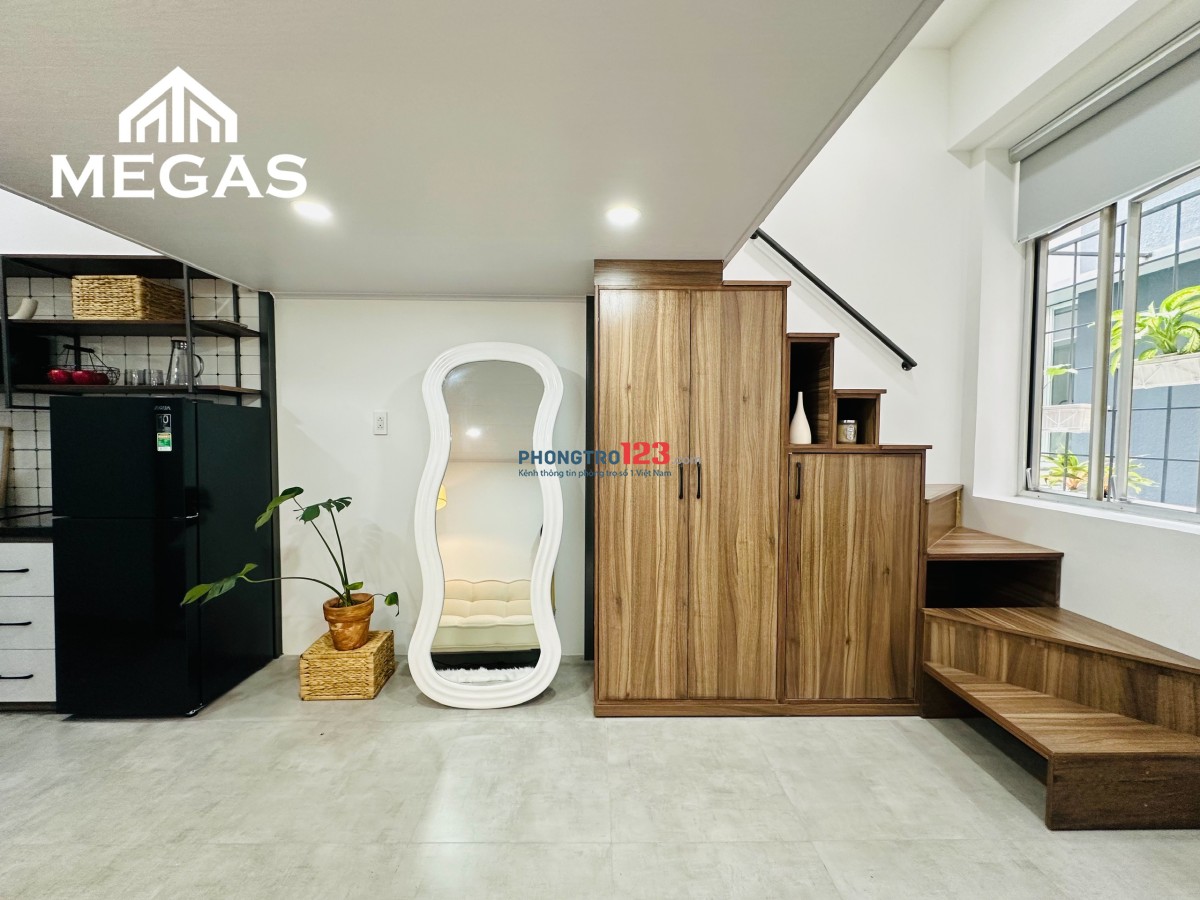 Chung Cư Duplex Cao Cấp Ban Công - View Kính Full Nội Thất - 45m2 - Lý Thường Kiệt - Ngã Tư Bảy Hiền - Chợ Tân Bình