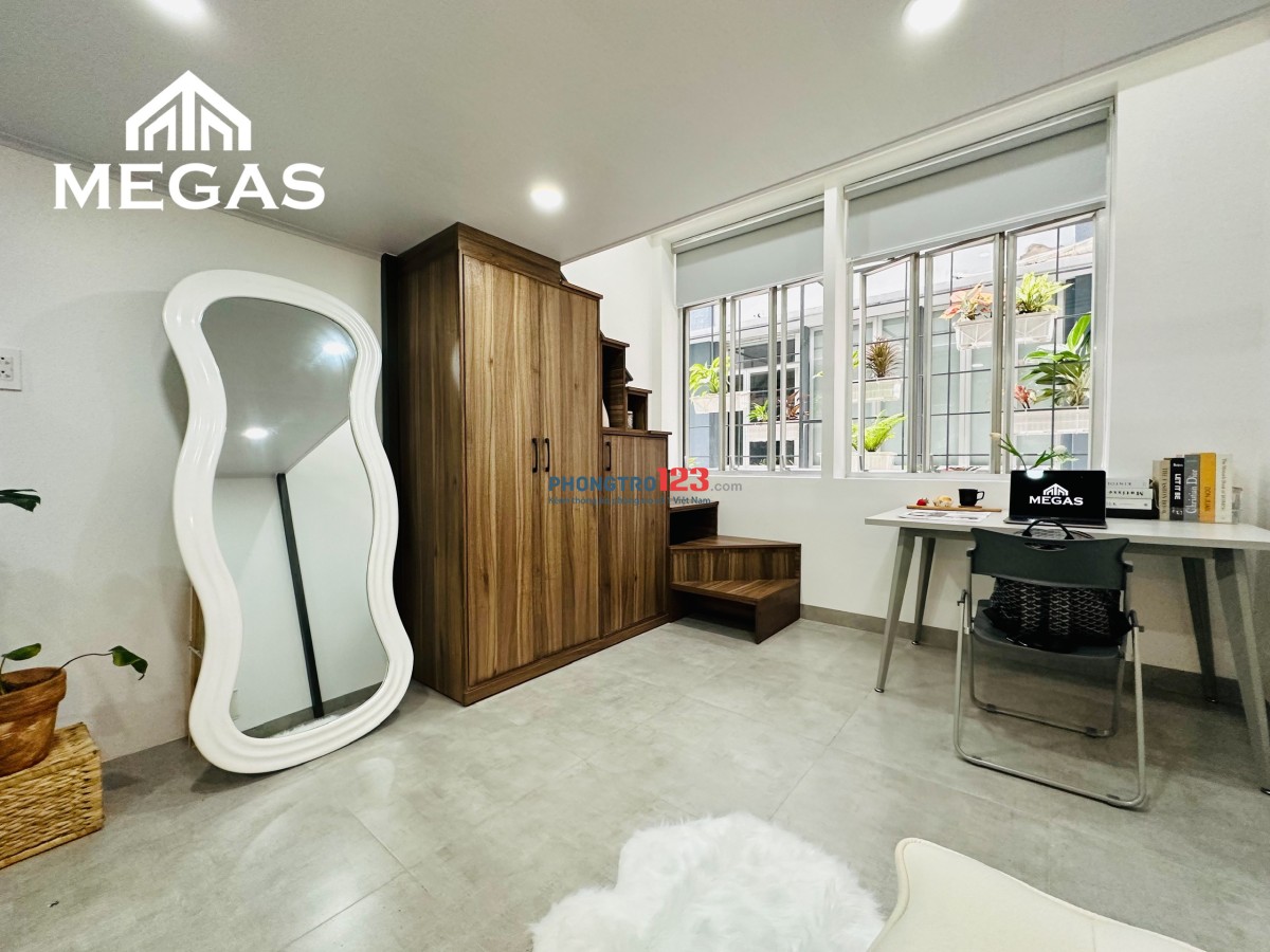 Chung Cư Duplex Cao Cấp Ban Công - View Kính Full Nội Thất - 45m2 - Lý Thường Kiệt - Ngã Tư Bảy Hiền - Chợ Tân Bình