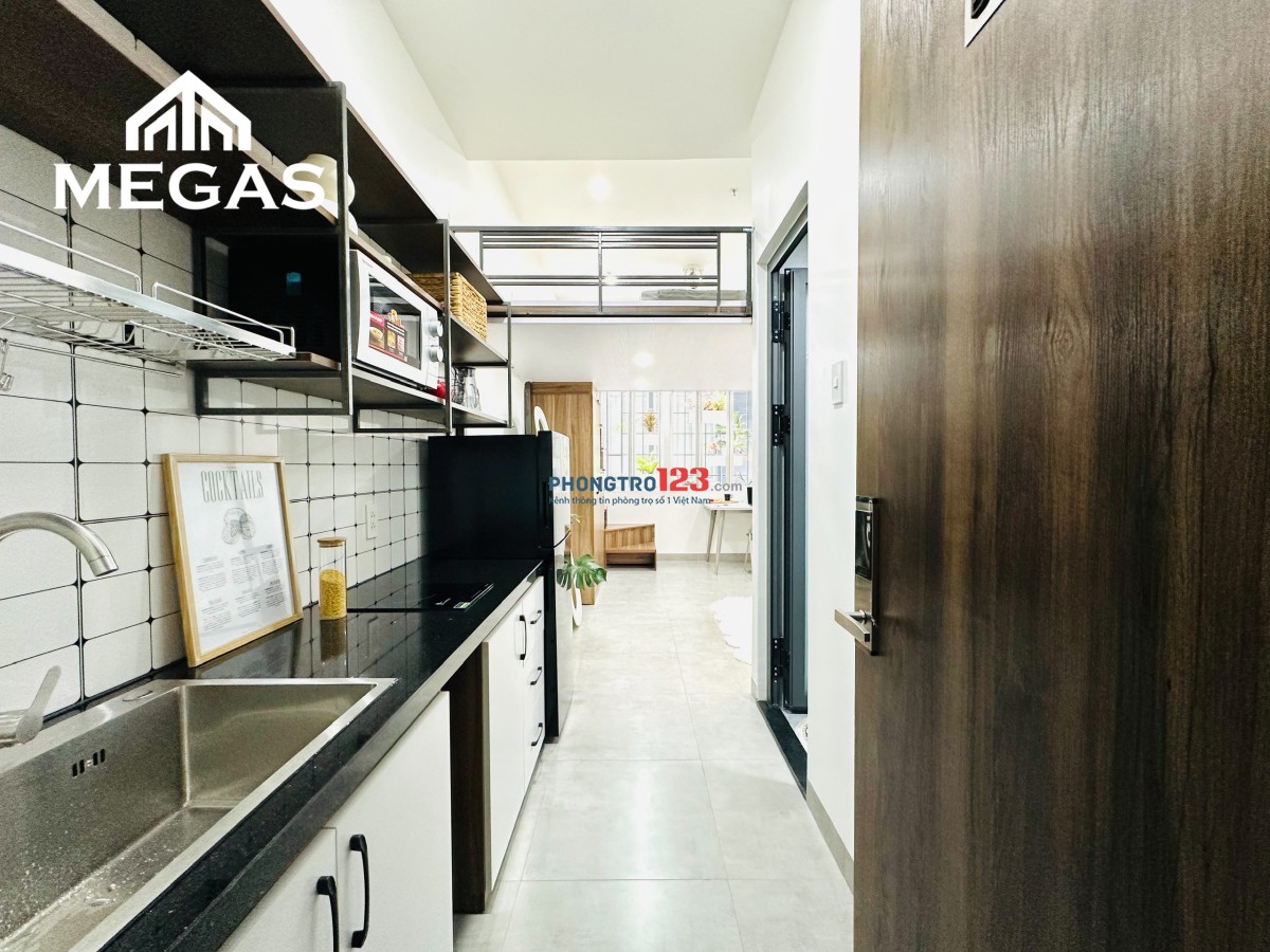 Chung Cư Duplex Cao Cấp Ban Công - View Kính Full Nội Thất - 45m2 - Lý Thường Kiệt - Ngã Tư Bảy Hiền - Chợ Tân Bình