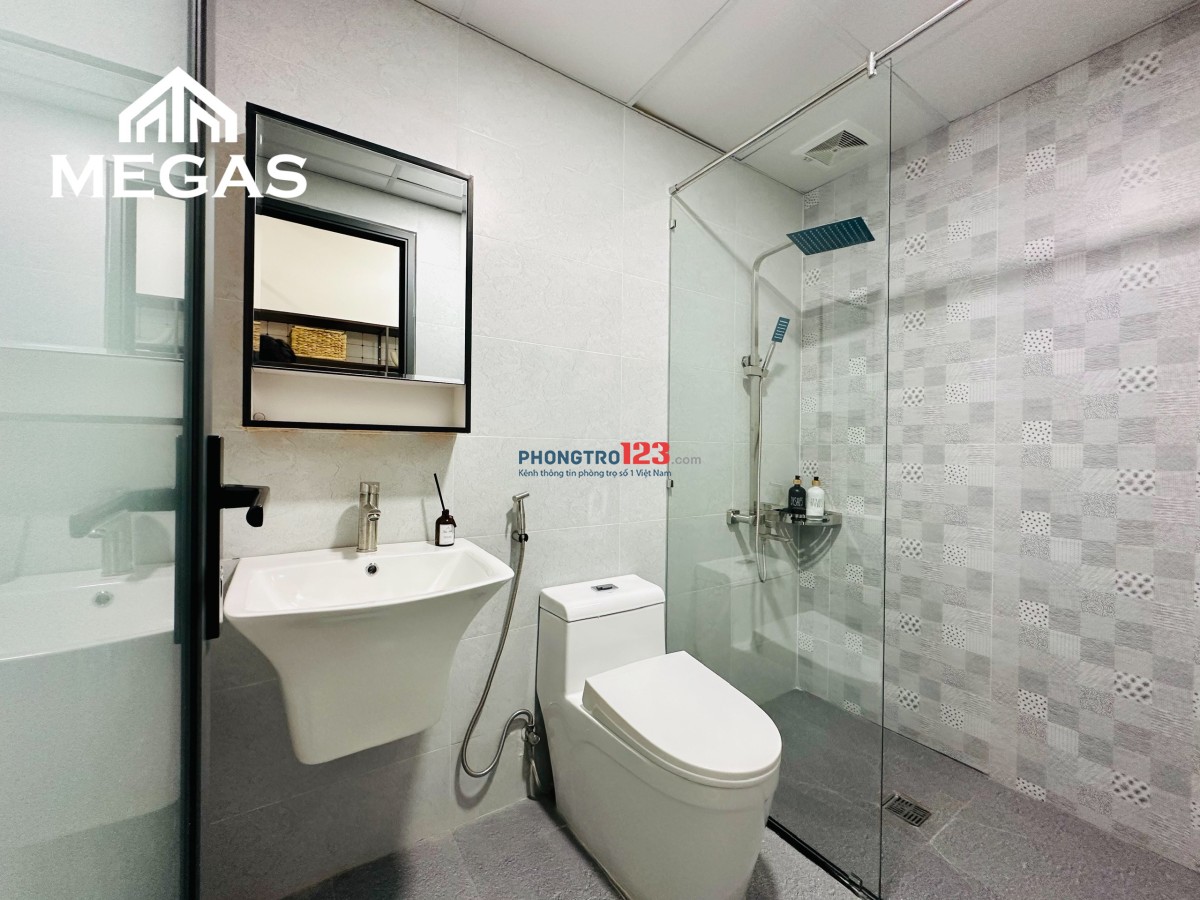 Chung Cư Duplex Cao Cấp Ban Công - View Kính Full Nội Thất - 45m2 - Lý Thường Kiệt - Ngã Tư Bảy Hiền - Chợ Tân Bình