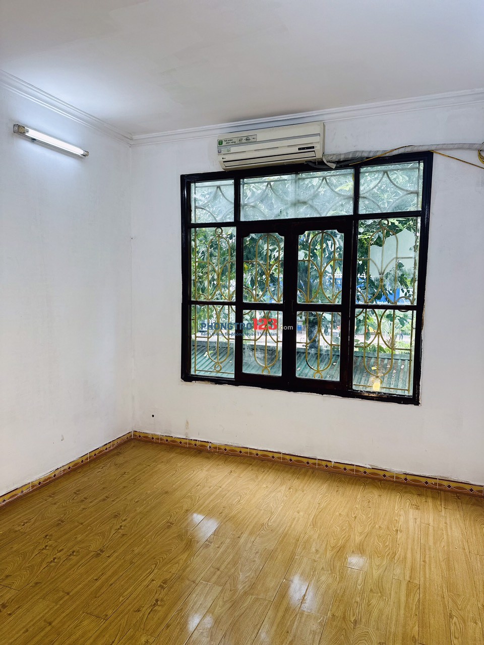 Cho thuê nhà khép kín khu vực Nguyễn Chí Thanh - Chùa Láng
