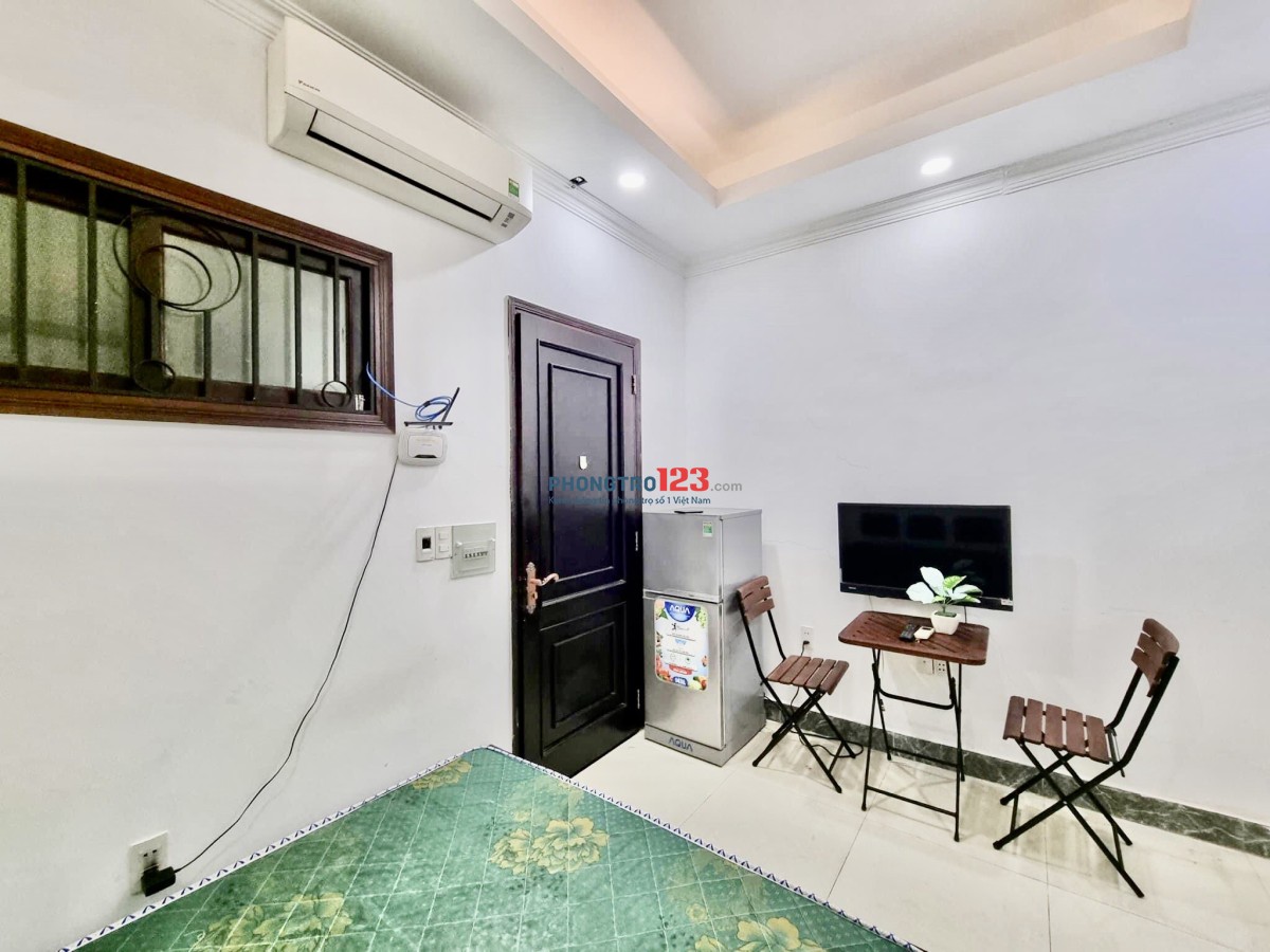 Căn Hộ studio full nội thất gần với Tôn Đức Thắng