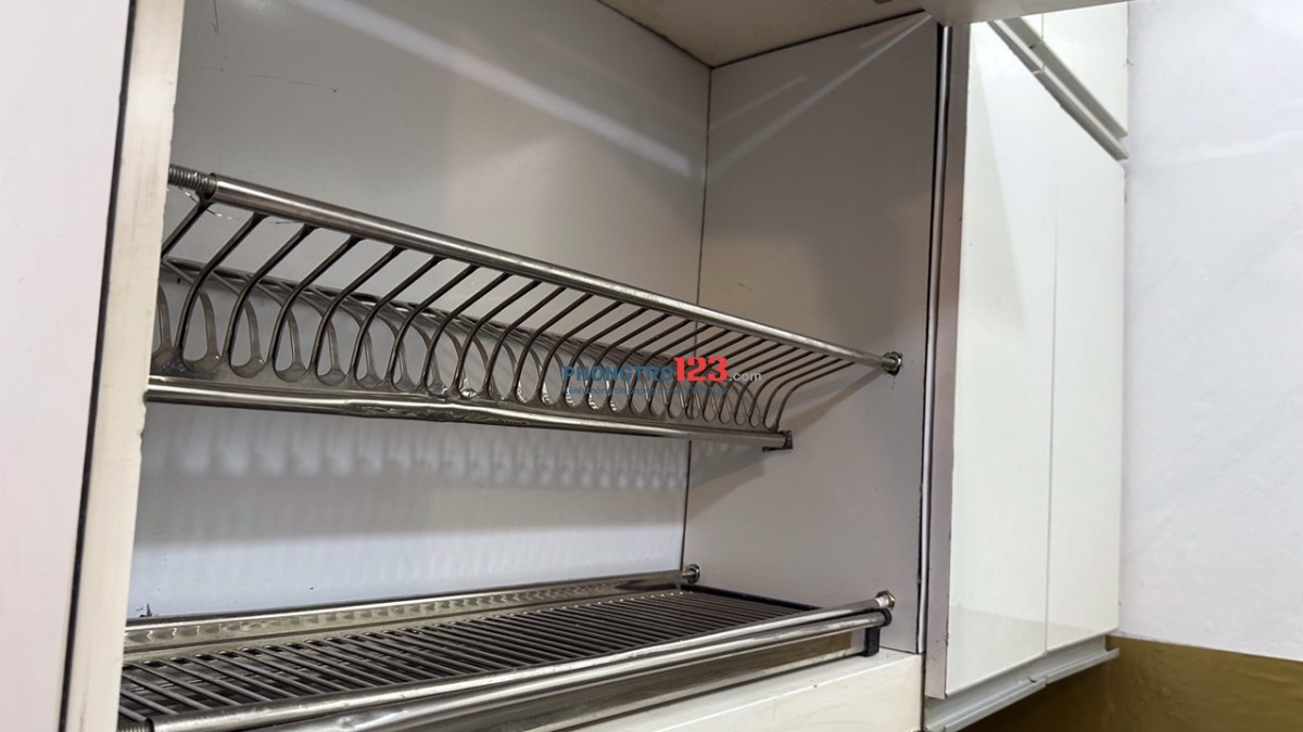 Cho thuê nhà khép kín khu vực Nguyễn Chí Thanh - Chùa Láng