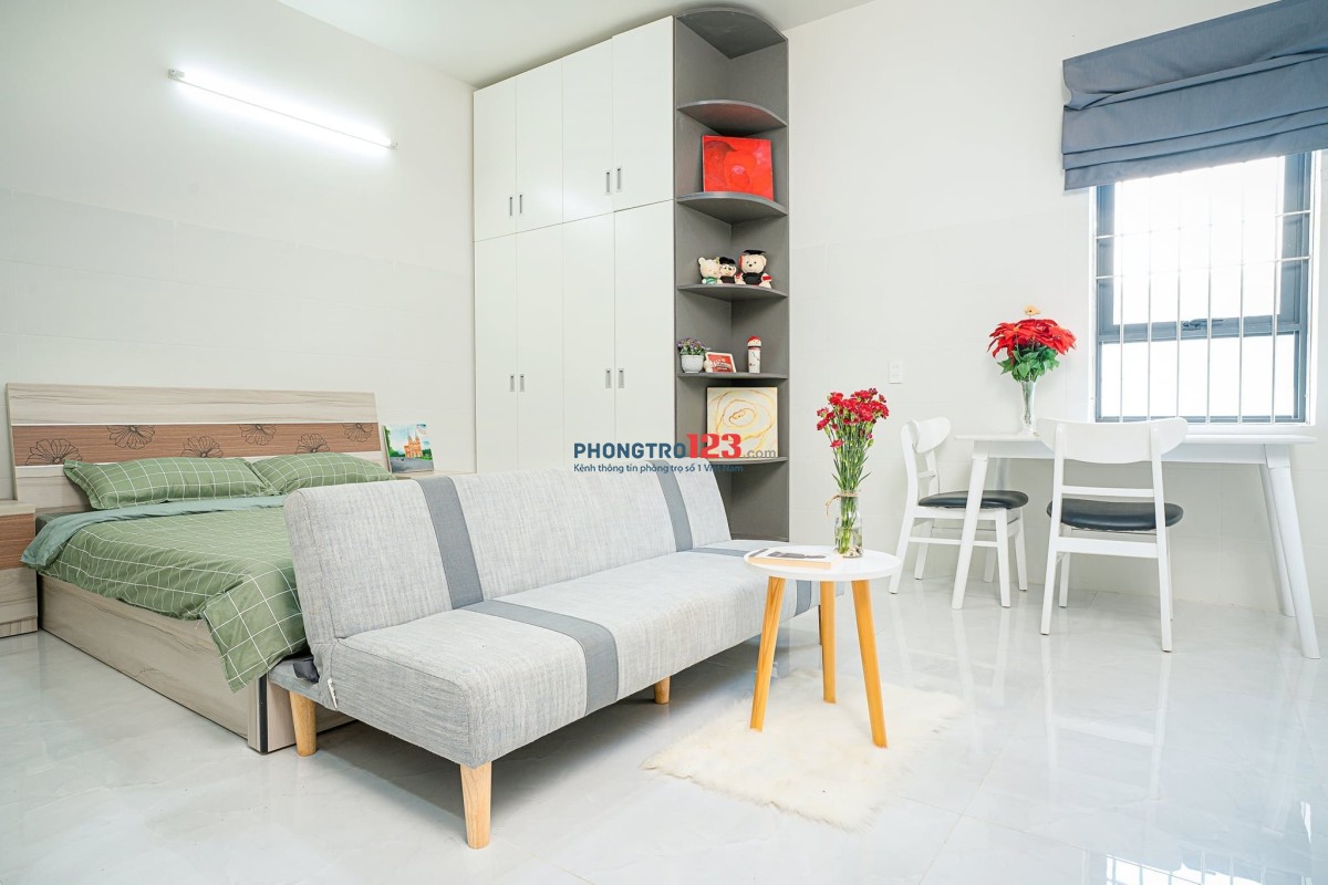 Căn hộ full nt • Nguyễn Văn Cừ, vòng xoay Trung Sơn