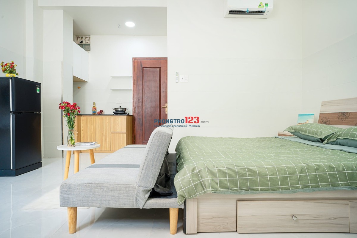 Căn hộ full nt • Nguyễn Văn Cừ, vòng xoay Trung Sơn