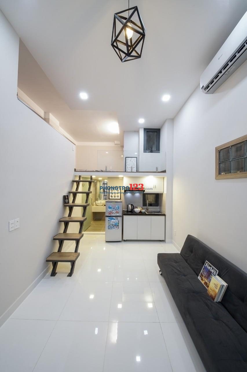 Căn Hộ Duplex Full nội thất gần với KCX Tân Thuận, CRESENT MALL