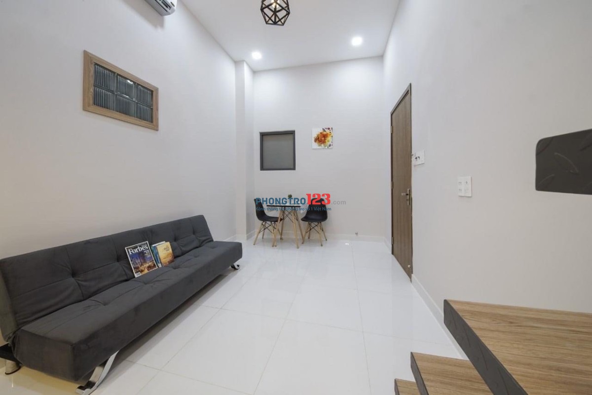 Căn Hộ Duplex Full nội thất gần với KCX Tân Thuận, CRESENT MALL