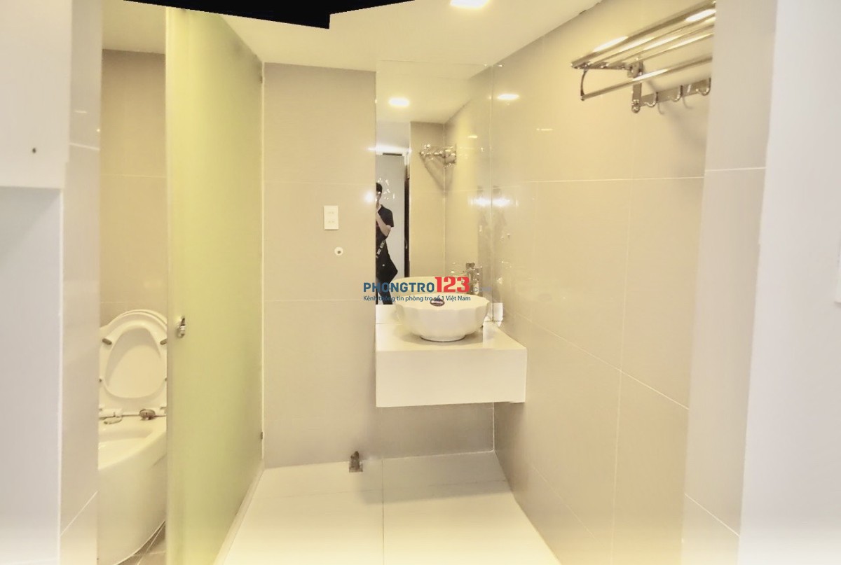 Căn Hộ Duplex Full nội thất gần với KCX Tân Thuận, CRESENT MALL