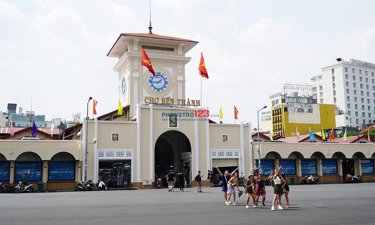 Cho thuê sạp đôi ở Cửa Đông, Cổng 13 chợ Bến Thành: đường Phan Bội Châu