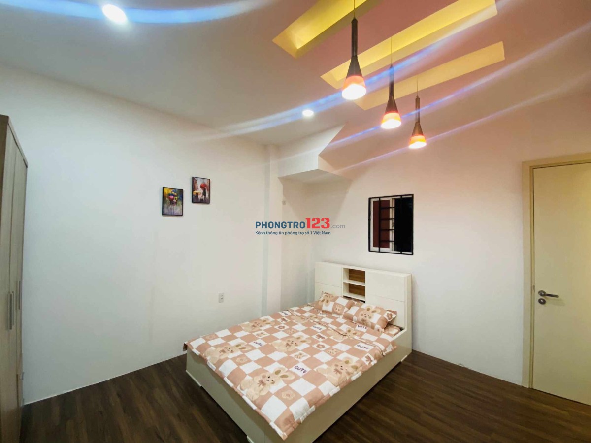 Cho thuê phòng tầng trệt tiện nghi đối diện Vinhome Landmark