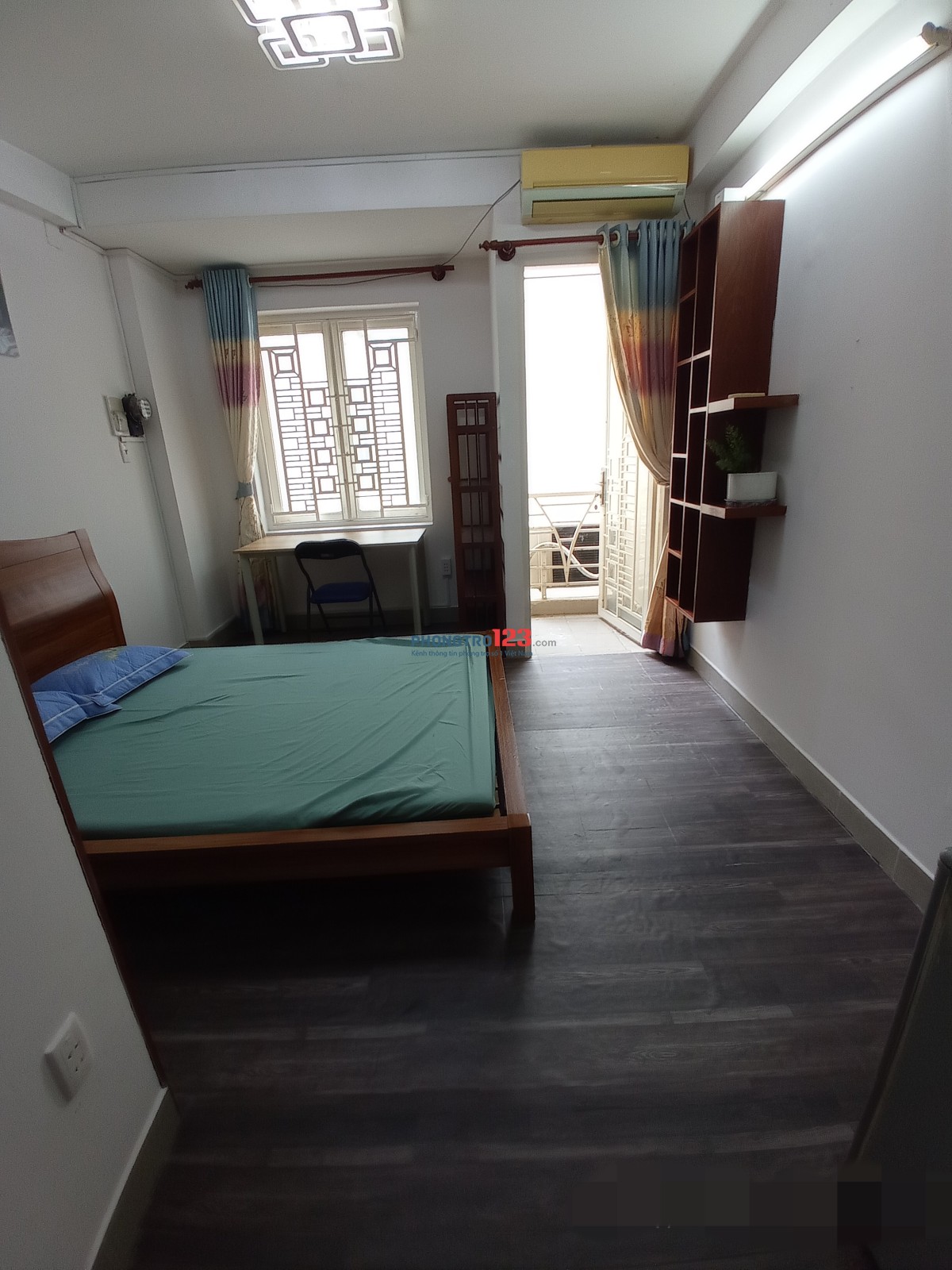 Phòng ban công Quận 3 Lý Chính Thắng full nội thất